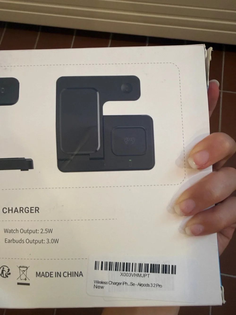 3-in-1 Wireless Charger Stand - Black for iPhone, Apple Watch, and AirPods NIB
